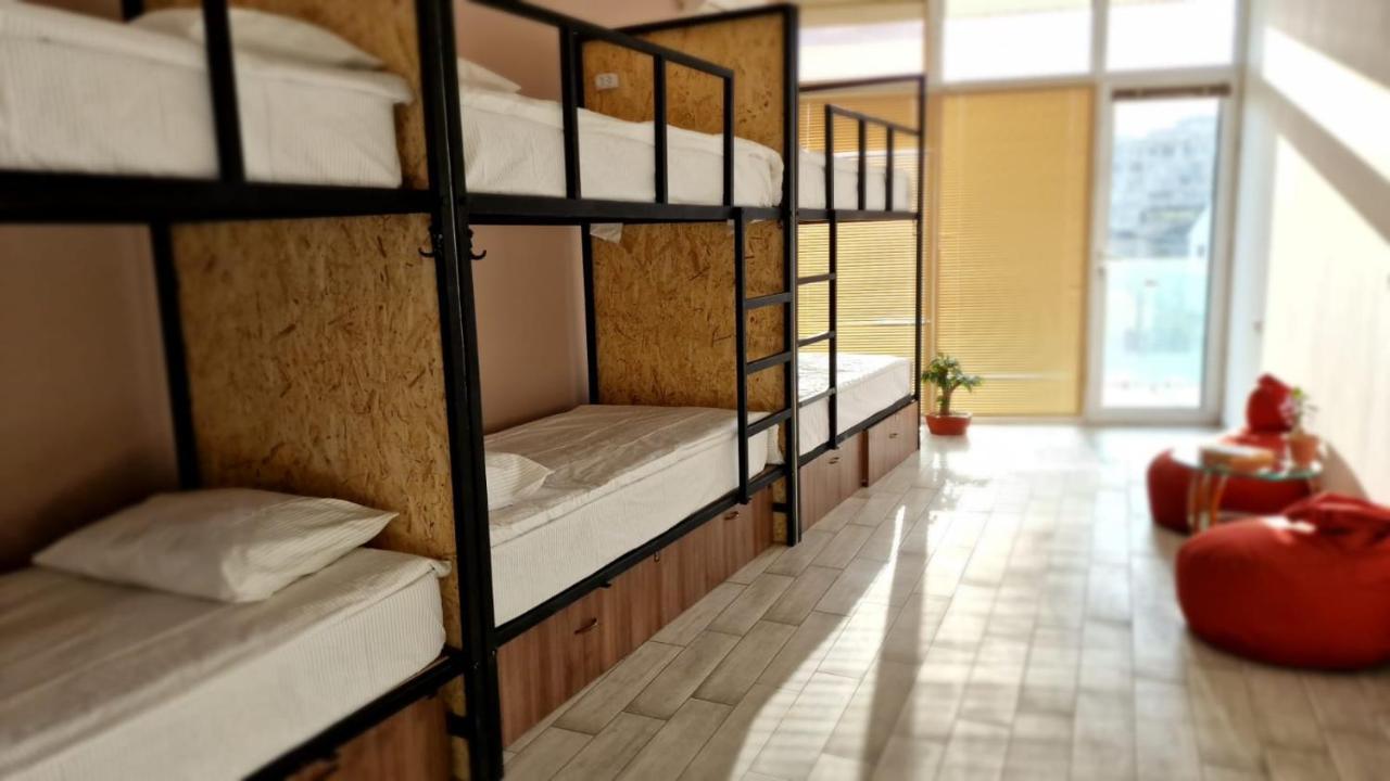 Puzzle Space Hostel Γιερεβάν Εξωτερικό φωτογραφία