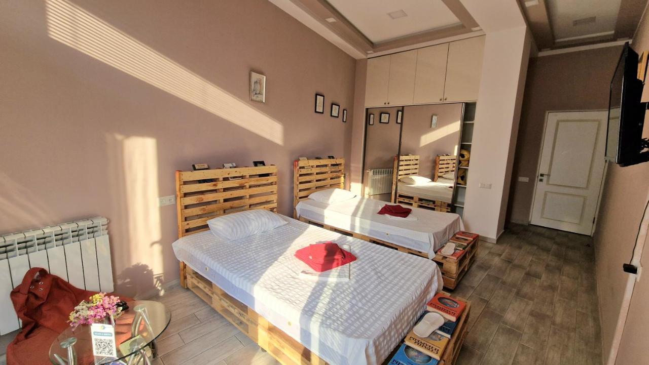 Puzzle Space Hostel Γιερεβάν Εξωτερικό φωτογραφία