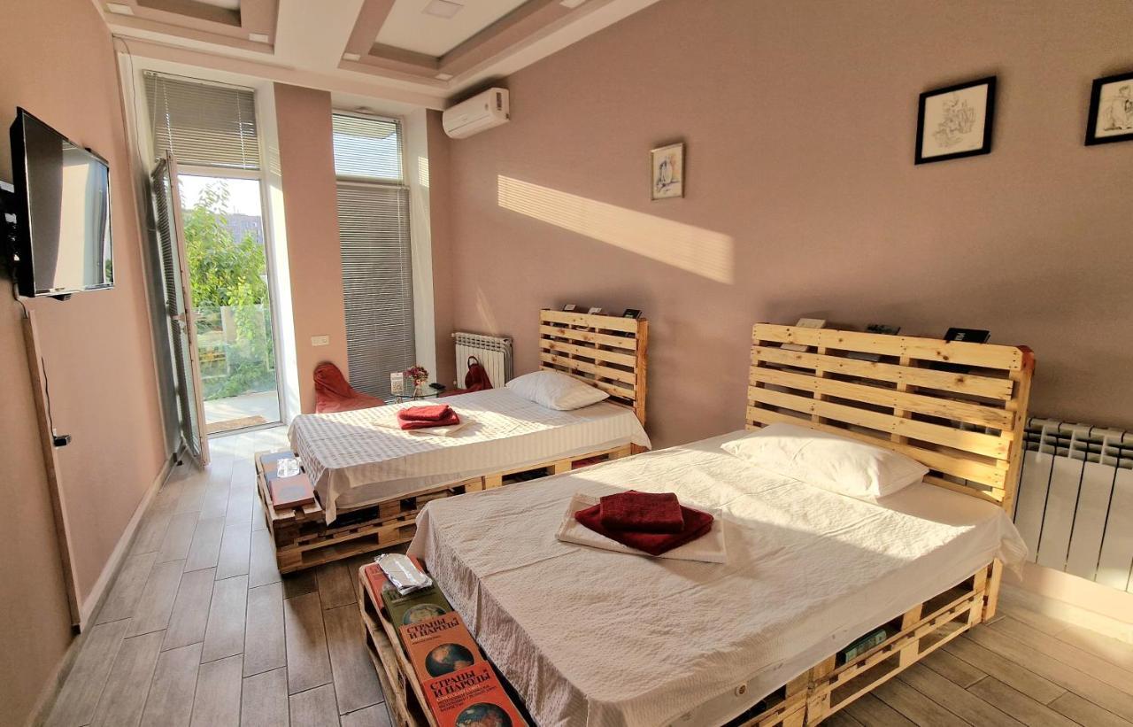 Puzzle Space Hostel Γιερεβάν Εξωτερικό φωτογραφία